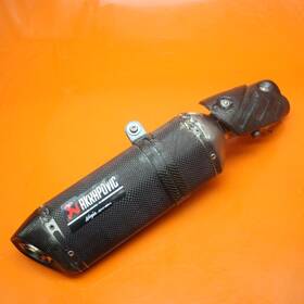18100-0632 Akrapovic 2024 Kawasaki Ninja Zx6r 636 Carbon Fiber Exhaust Pipe Muffler