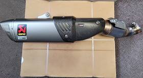 2b0055235 Akrapovic Aprilia Rsv4 1100 V4 Factory 19-20 Titanium Exhaust Can Muffler Pipe