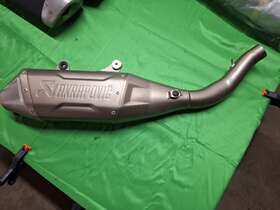 A48005979000 Akrapovic 2022-2024 Husqvarna Fc Fs Fx 350 450 Exhaust Slip-on
