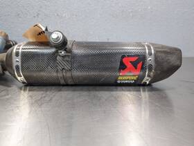 S-y10so10-hzc Akrapovic 2009-2014 Yamaha Yzf R1 Carbon Slip-on Muffler -
