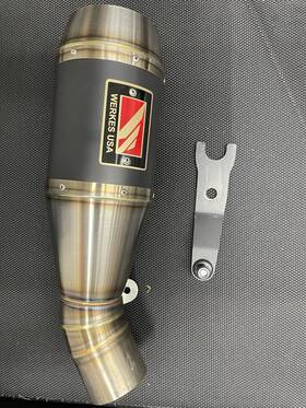 Wdmon4-bc Competition Werkes Black Center Gp Slip On Exhaust