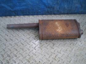 885776 Cushman 828094 Turf-truckster Haulster Used Exhaust Muffler Omc 18-22hp #885776