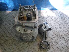886916 Cushman Omc Truckster Haulster Left Side Driver 22hp Cylinder Jug And Piston