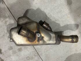 57314852c Ducati 57315441a Multistrada V4 V4s Exhaust Combiner/pre-silencer