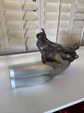 5tb.2.2342aa Ducati 2018 18 Supersport 939 Muffler Silencer