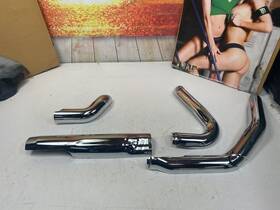 43805 Harley-davidson 17-24 Oem Touring Exhaust Header Pipe Heat Shields Chrome