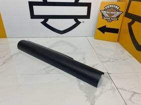 45737 Harley-davidson 17-23 Oem Touring Exhaust Mid Cat Header Pipe Heat Shield Black