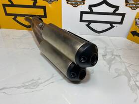 64901066 Harley-davidson 46094 Oem Rh 1250 S Sportster 2021-2023 Exhaust Muffler Original