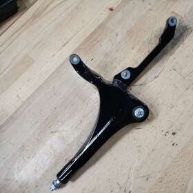 65500032 Harley-davidson Oem Dyna Fxdl Low Rider Exhaust Slip On Muffler Support Bar Brac