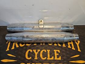 65605-87a Harley-davidson 65613-86a Oem 1986-1990 Sportster Mufflers Exhaust Xl 883 1200 65605-87a Harley-davidson 65613-86a Oem 1986-1990 Sportster Mufflers Exhaust Xl 883 1200