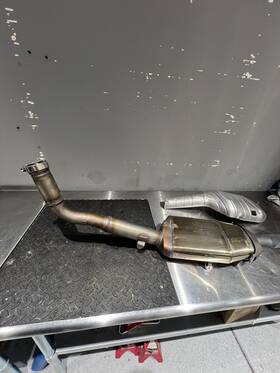 18305-mjc-n30 Honda 2019 Cbr600rr Exhaust Pipe Muffler Slip On Can Silencer