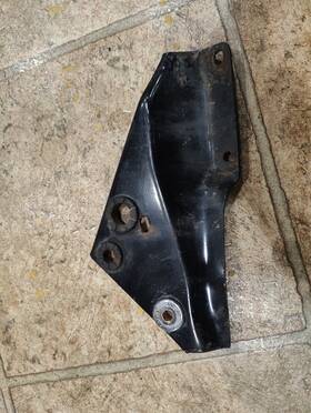 18425kr3000 Honda 1986 Rebel Cmx250 Left Muffler Stay