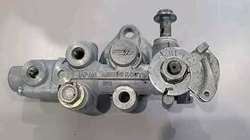 16082-040 Kawasaki 16082-017 H1 500 Engine Oil Pump Assy Banjo Bolt 1969 - 1976 Kh500 Line