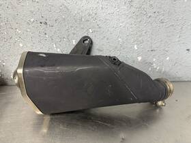 Kaw44i0900 Kawasaki 2017 - 2019 Z900 Muffler Oem Exhaust