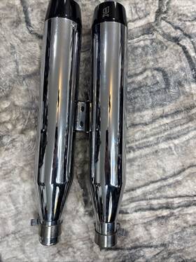 202523 Khrome Werks - 4.50 Inch Hp-plus Slip-on Chrome With Black Tracer Tip