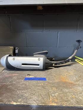 Lgs6-e10 Kymco Original Oe Oem 2017 Like 200i Complete Muffler Exhaust Asst W Heat Shield