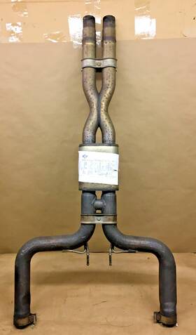670103687 Maserati 2017 - 2019 Levante Exhaust Muffler Central Silencer Pipe Oem