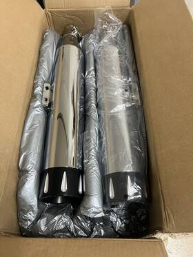 Hdsfmf-351817cb Sharkroad 3.5 Inch Slip On Mufflers Exhaust For 18- 23 Softail M8 Premium Chrome