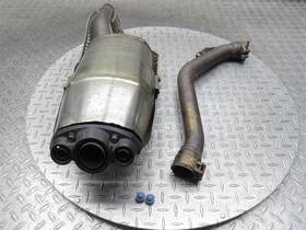 2203848 Triumph 2012 09-12 Daytona 675 675r Exhaust Muffler Middle Mid Pipe Silencer Oem