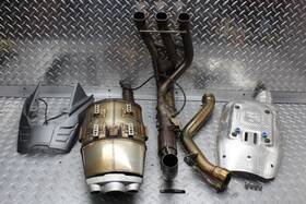 7479507 Triumph 2009 Daytona 675 Exhaust Muffler And Header With Sensor/heat Shield/cover