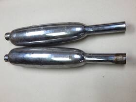 E4157-e4158 Triumph 1/68 Genuine 500 T100 Daytona Mufflers 70-4157 70-4158 Exhuast 1968