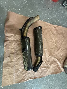 005-2960406v-b Two Brothers Racing 09-14 Yamaha R1 Slip On Great Condition
