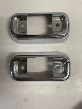 30-0744 V-twin 4 Inch Muffler Bracket Cover Set Fits Harley Davidson Touring Road King