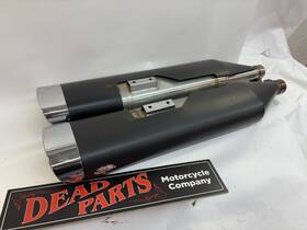Pre-17 Vance & Hines D720 And Satin Black Chrome Tip Dual Oval Touring Slip-on Mufflers