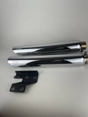 N16845 Vance & Hines P/n16845 And 16845 Twin Slash 3 Slip On Mufflers 08-17 Dyna/fatbob/wide Fxdwg