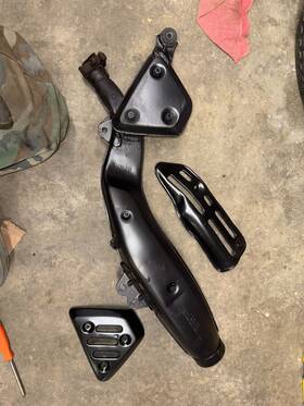 1t2-14710 Yamaha 77-81 Xt-500 Oem Exhaust Muffler