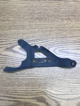 1wd-e473l-00-00 Yamaha R3 Yzfr3 2015-2021 Exhaust Bracket 3 Part #