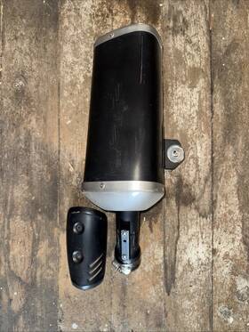 39p-14710-10-00 Yamaha 2011-2013 Fz8 Oem Muffler Exhaust Slip On Pipe #87b