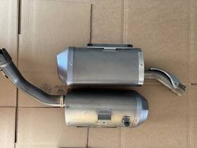 14b147203000 Yamaha Genuine Oe Oem Yzfr-1000 R1 Big Bang Exhausts 2009-2014 Both L&r