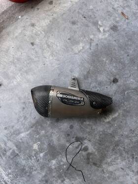 11181mp720 Yoshimura 2017-2024 Gsx-r 1000 Alpha Slip On Muffler Exhaust System