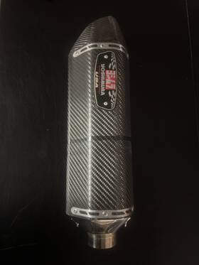 Crr77f146w Yoshimura 14 Inch R77 Rh Muffler Carbon Fiber Canister Gsxr 1000